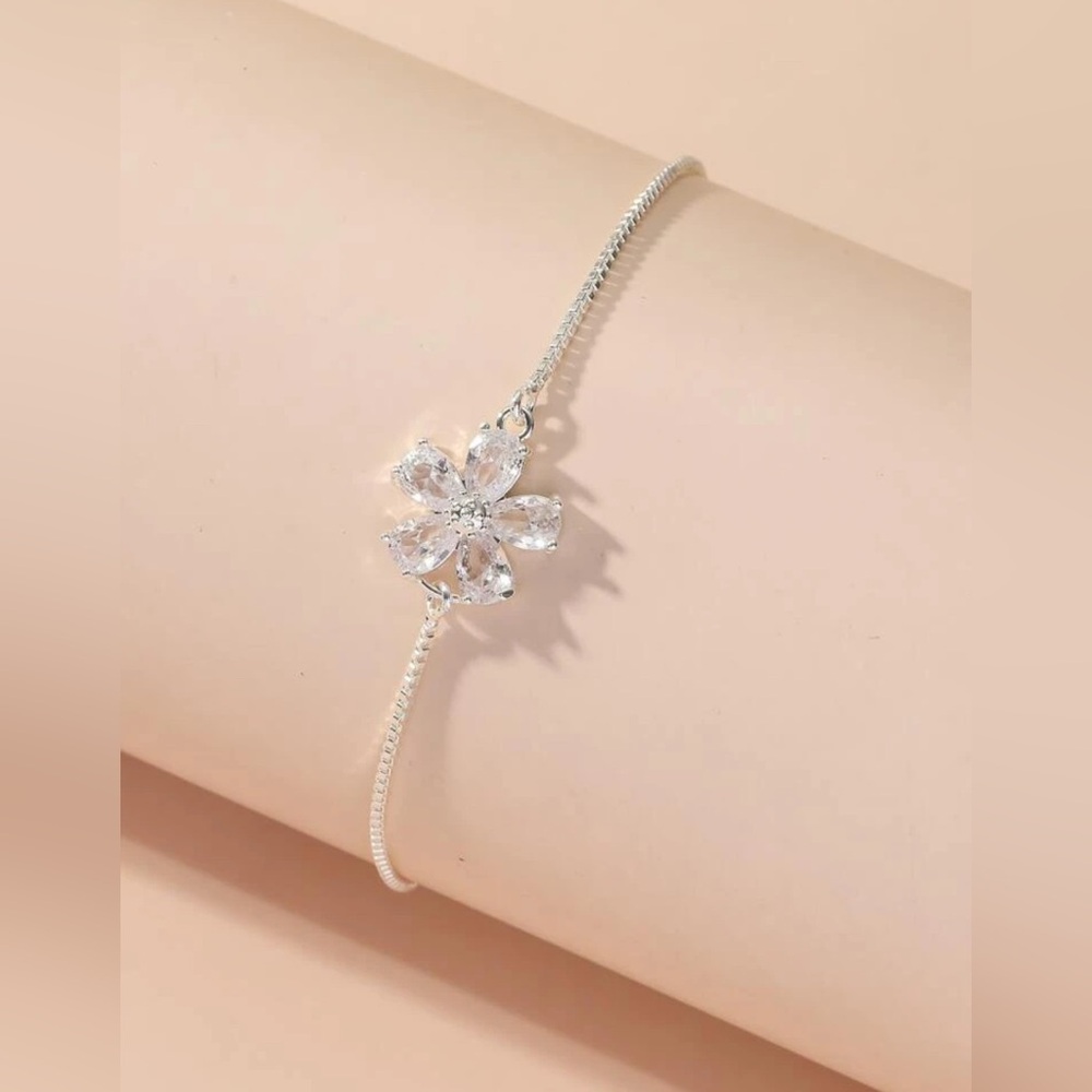 🌹 Flower Adjustable Bracelet